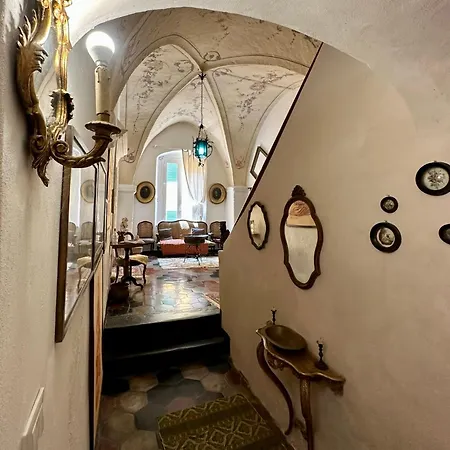 Apartment Hostdomus - Cassi Finale Ligure