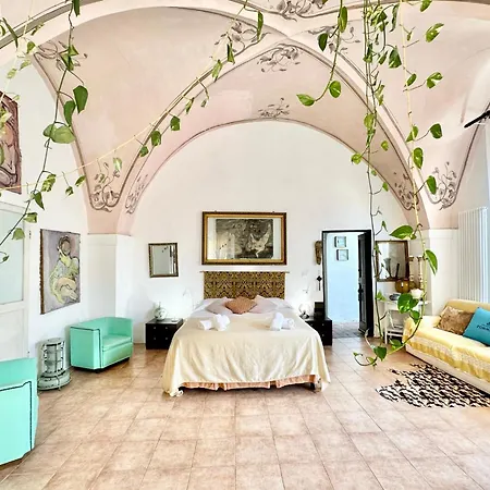 Hostdomus - Cassi Appartement *