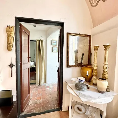 Appartement Hostdomus - Cassi *