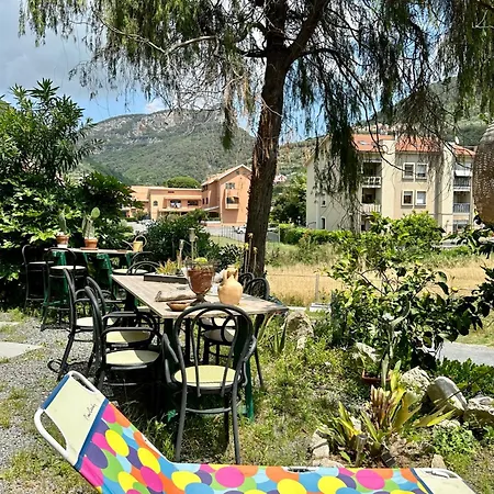 Appartement Hostdomus - Cassi