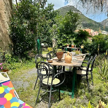 Hostdomus - Cassi Finale Ligure